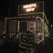country kitchen photo of overlys country christmas greensburg pa united states candy shop - Overly Country Christmas country kitchen photo of overlys country christmas greensburg pa united states candy shop - Overly Country Christmas