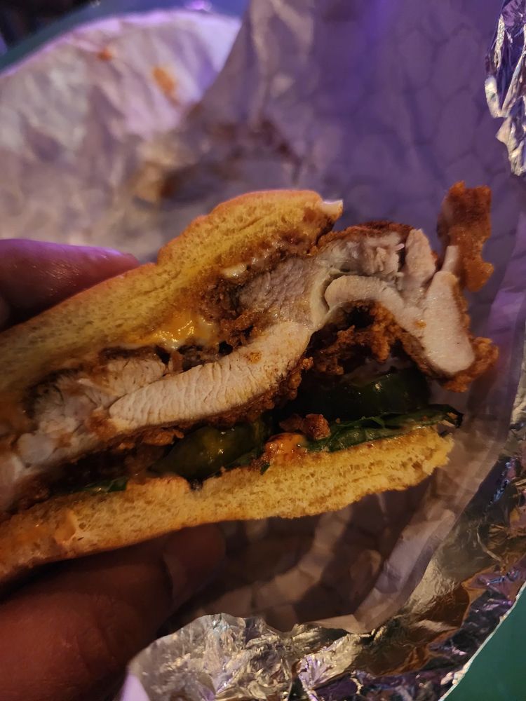 Spicy Boys Fried Chicken - Rainey