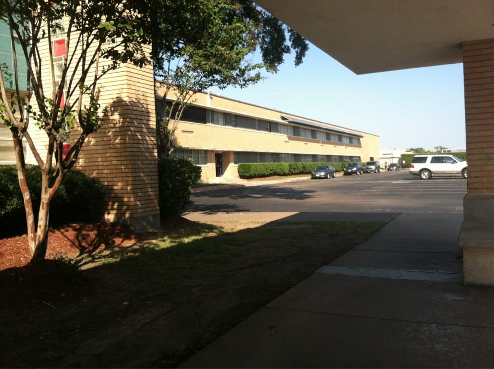 Sam Rayburn High School Middle Schools & High Schools 2121