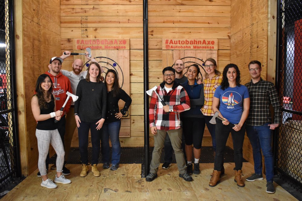 Autobahn Axe Throwing