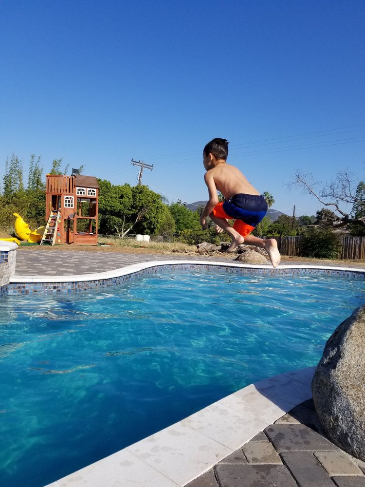 Superior Pools & Spas
