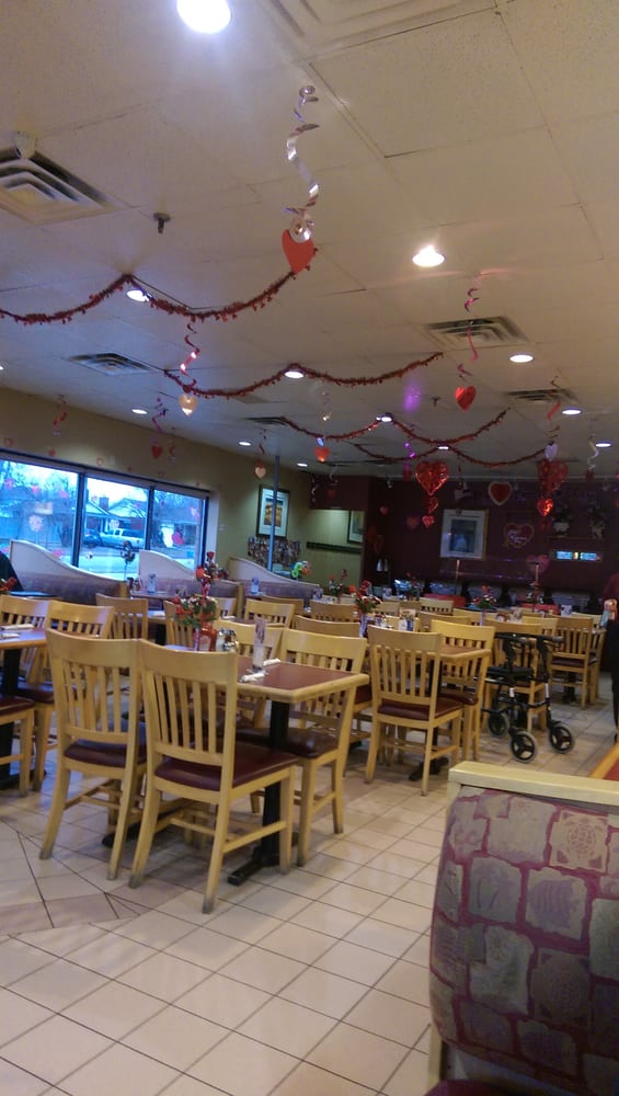 Golden Griddle Family Restaurant Breakfast & Brunch 1119 Fennell