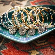 Alex And Ani Jewelry 36494 Seaside Outlet Dr Rehoboth Beach De Photo Of Alex And Ani Rehoboth Beach De United States Honor Cherished