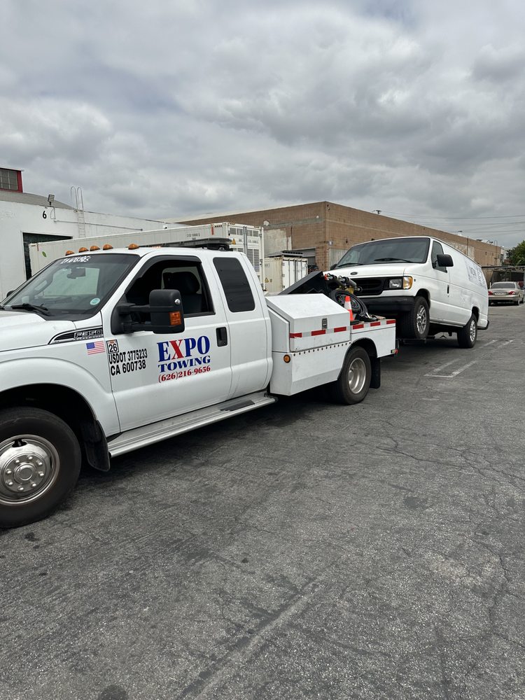 Expo Towing & Auto Body