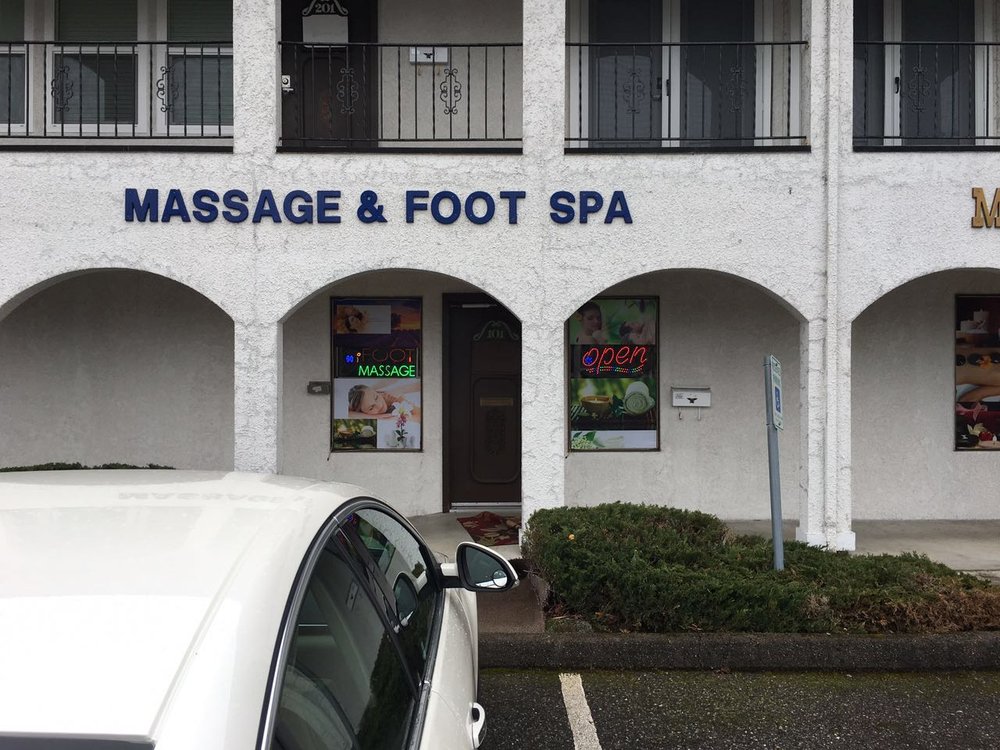 YaYa Massage Foot Spa 11 Photos Beauty & Spas 112 43rd Ave SW