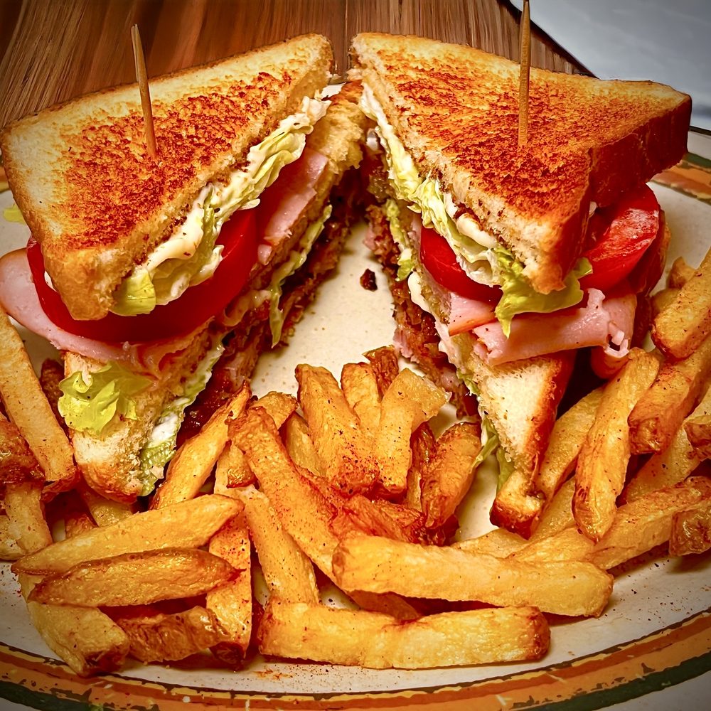 Tiger Country Cafe