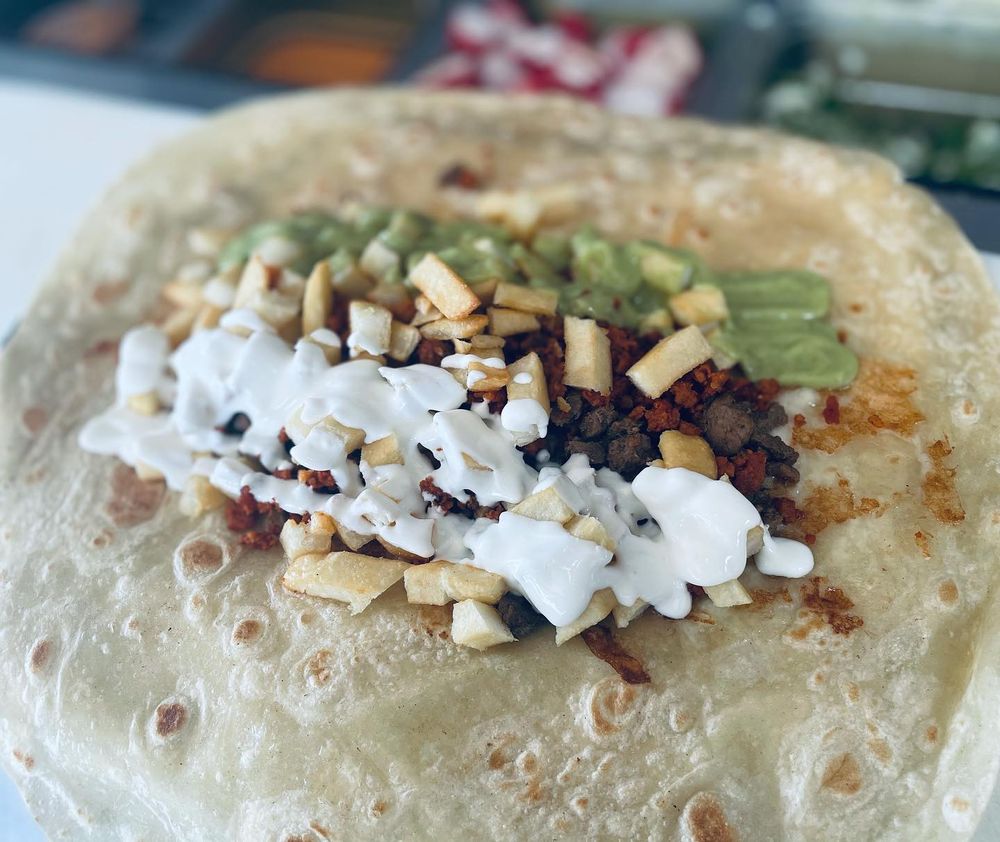 GAMEZ TACOS GAMEZ TACOS