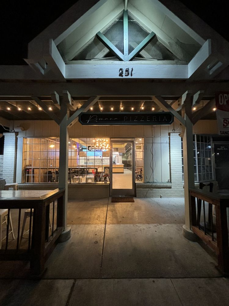 Romana Pizzeria