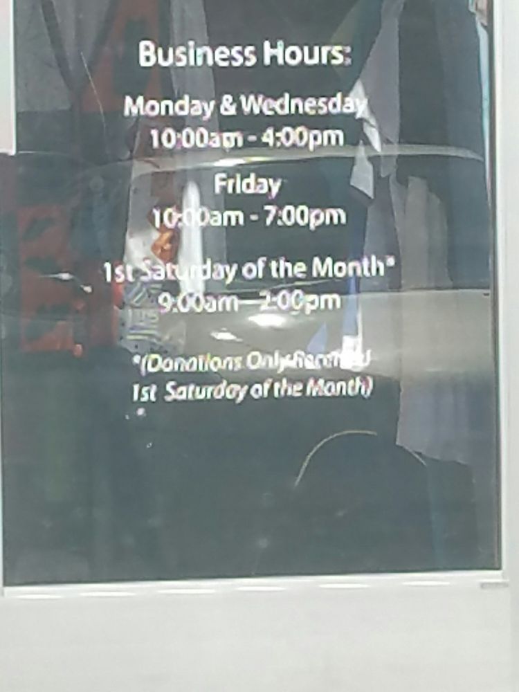 Dream Coat More Than A Thrift Store Thrift Stores 861 Old Knight