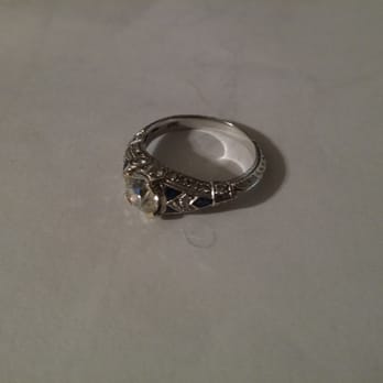 Traders Loan Jewelry 17 Reviews 18505 Sherman Way Photo Of Traders Loan Jewelry Reseda Ca United States