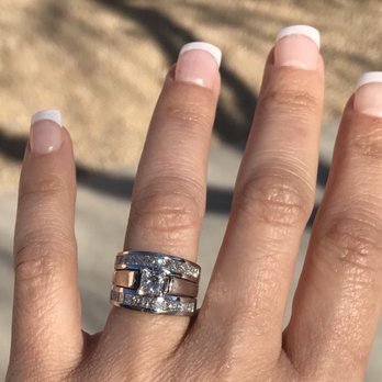London Gold 51 Photos 52 Reviews Jewelry 10441 N Scottsdale Photo Of London Gold Scottsdale Az United States I Decide To Get