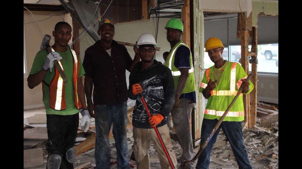 DC's Landscaping & Demolition