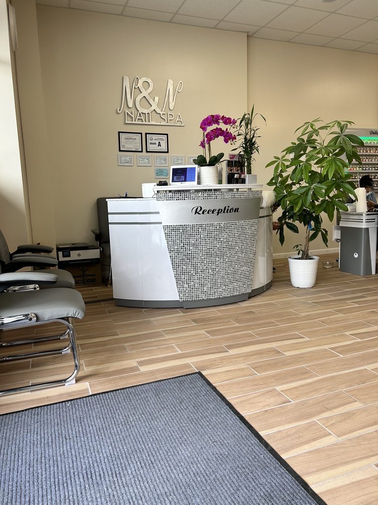 N& N Nail Spa
