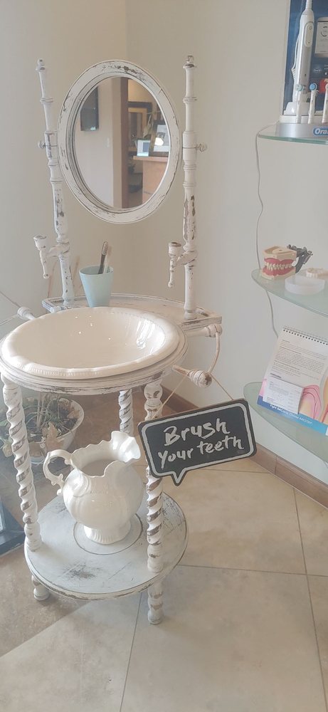 image of business Sally Kashani, DDS - Hollywood Dentist