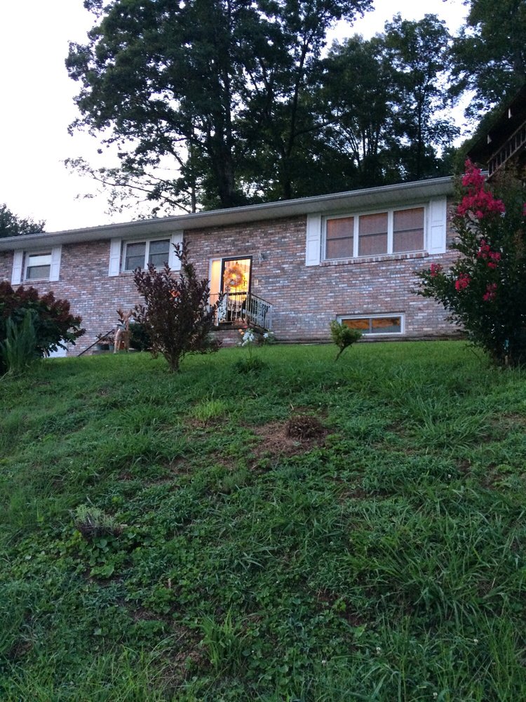 Town & Country Realty