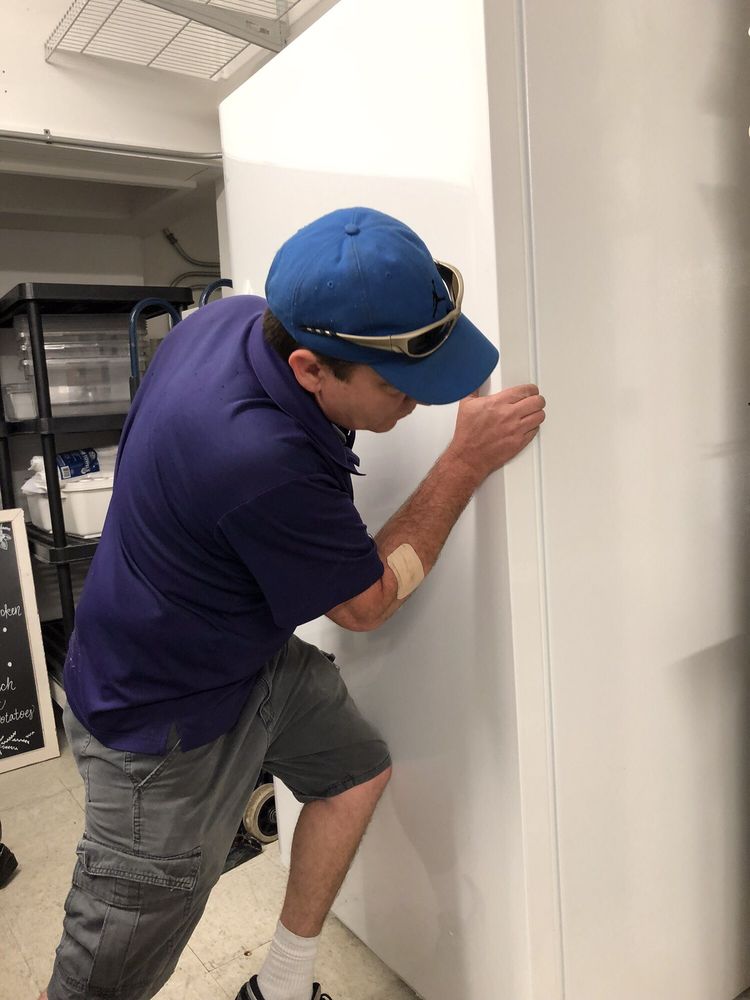 The Knot Moving and Delivery Assistance