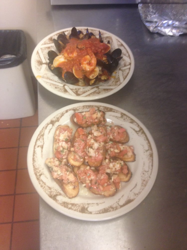 Souderton Pizza and Pasta 10 Photos & 16 Reviews Pizza 669 E