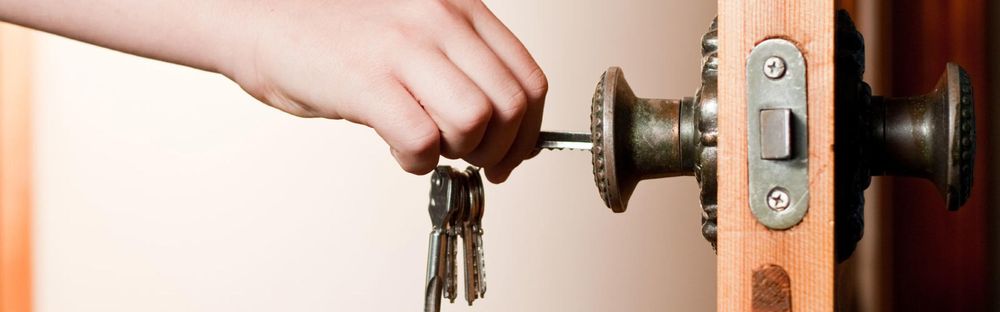 Lock & Door Works