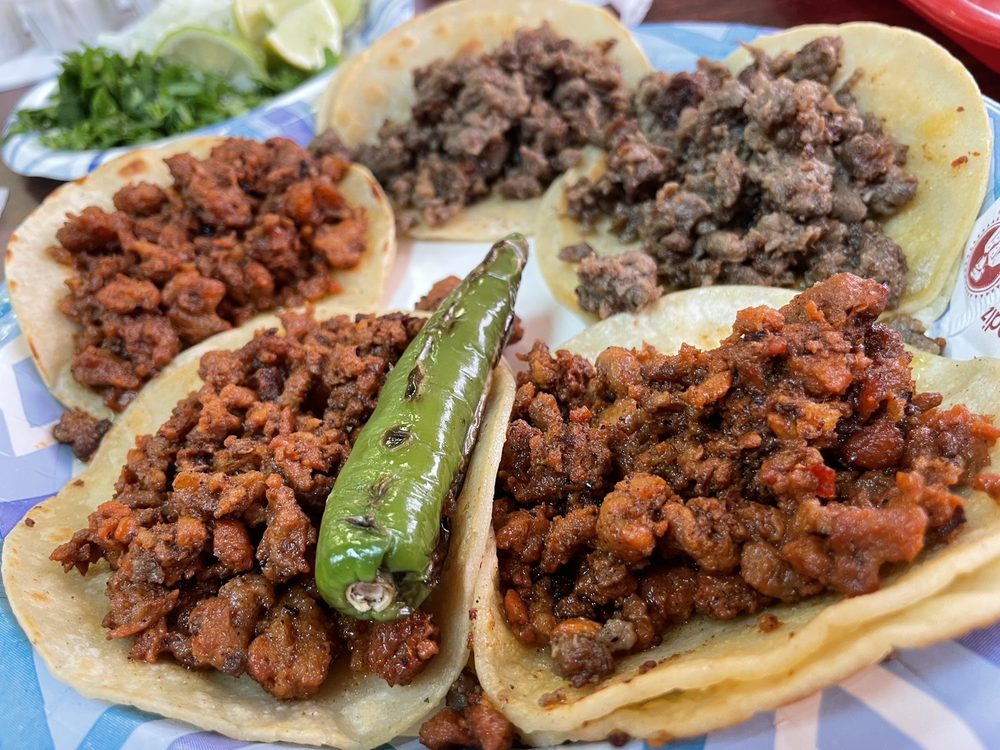 La Pullita Pollos a la Leña