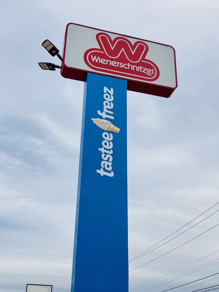 Wienerschnitzel
