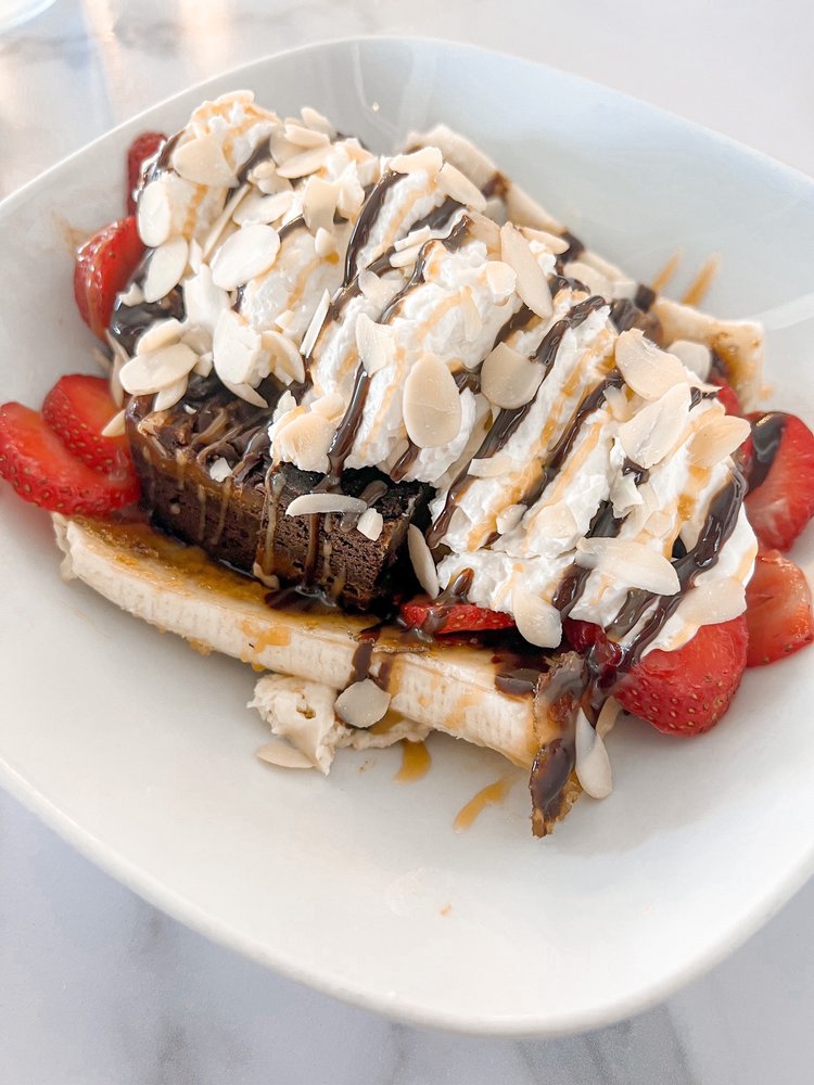 Dolce Restaurant and Dessert Bar