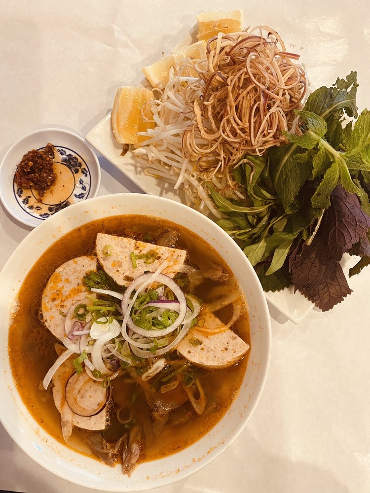 Mo Lan Bun Bo Hue