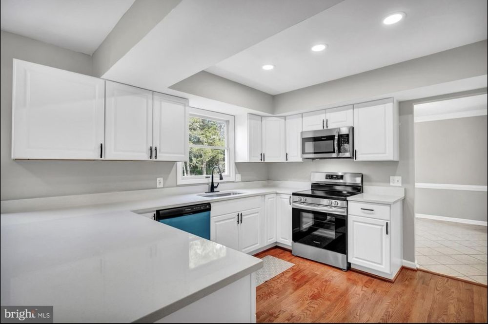 Bell & Burkett Renovation And Design