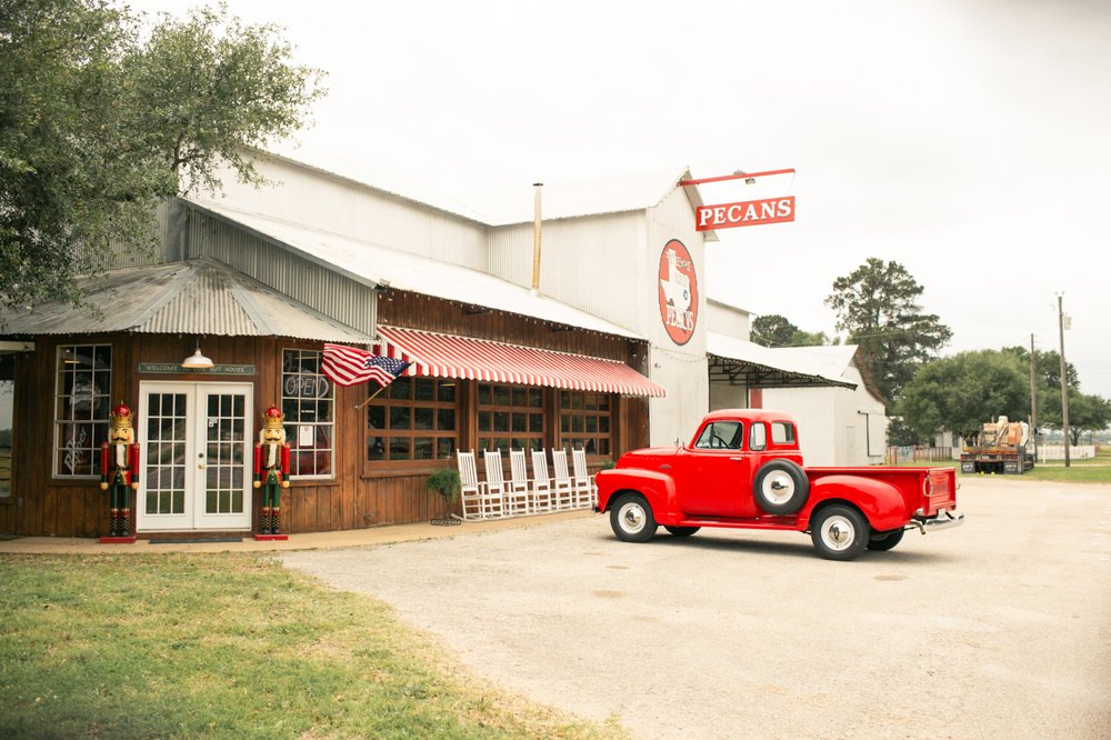 Rattlesnake Ranch Pecans Logo