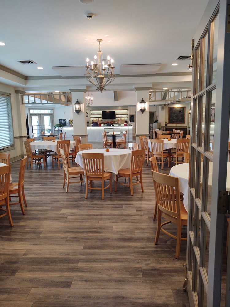 Penn National Founders Grille Restaurant