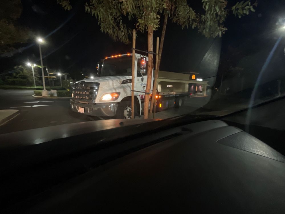 Broncs Towing