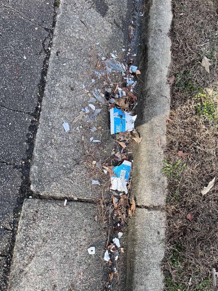 Flores Landscaping & Tree Service