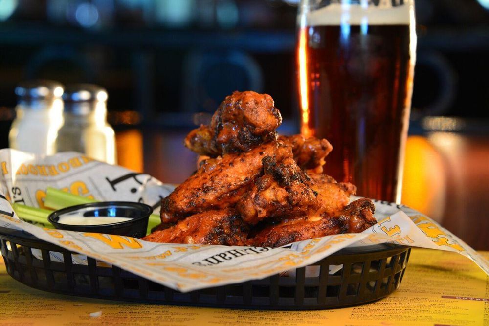 P.J. Whelihan's Pub + Restaurant - Lancaster
