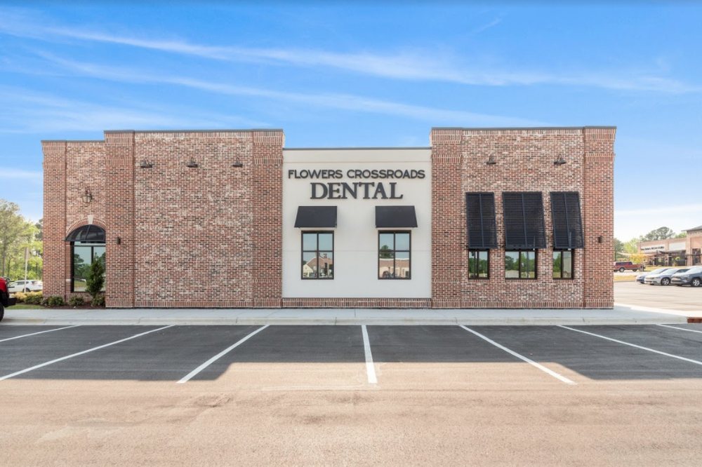 image of business Flowers Crossroads Dental