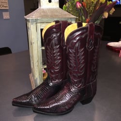 Bull Work Boots - Shut - 16 Testimonials - Shoe Retailers - 10884 graphic relating to Red Wing Boots Printable Coupons identified as Bull Function Boots - Shut - 16 Critiques - Shoe Outlets - 10884
