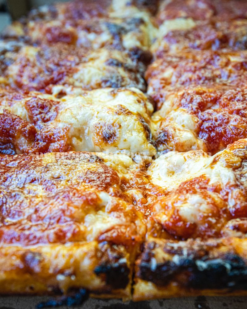 Carbona Pizza