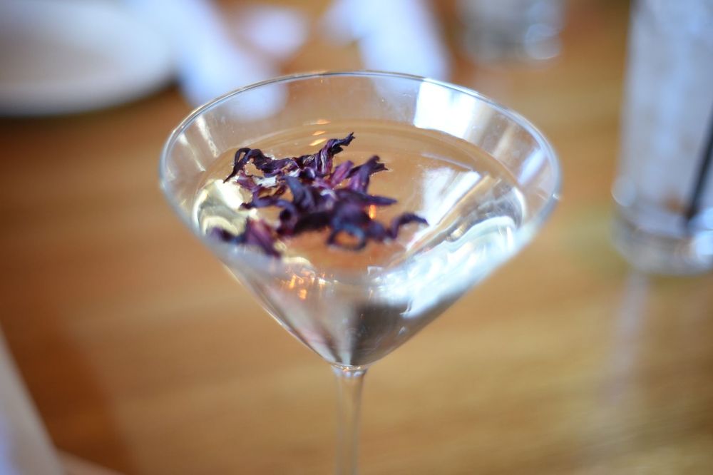 Doc B's Restaurant + Bar