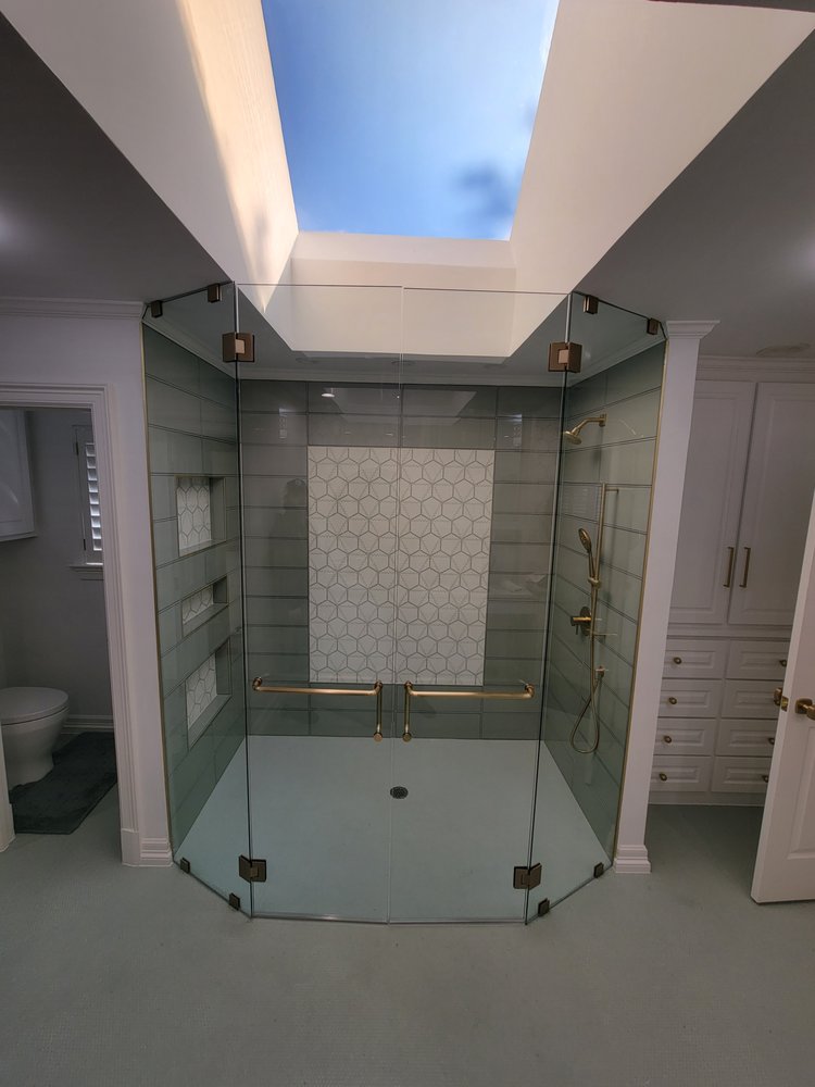 Armadillo Shower Doors
