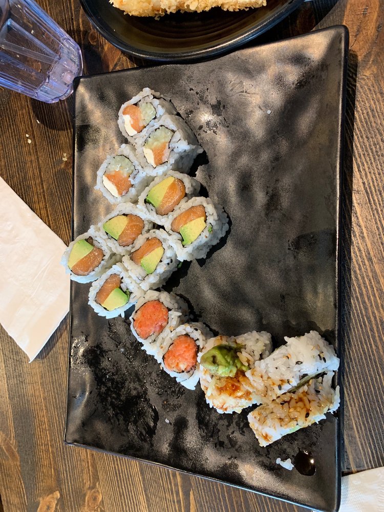 Rakuzen AYCE Sushi - Elmhurst