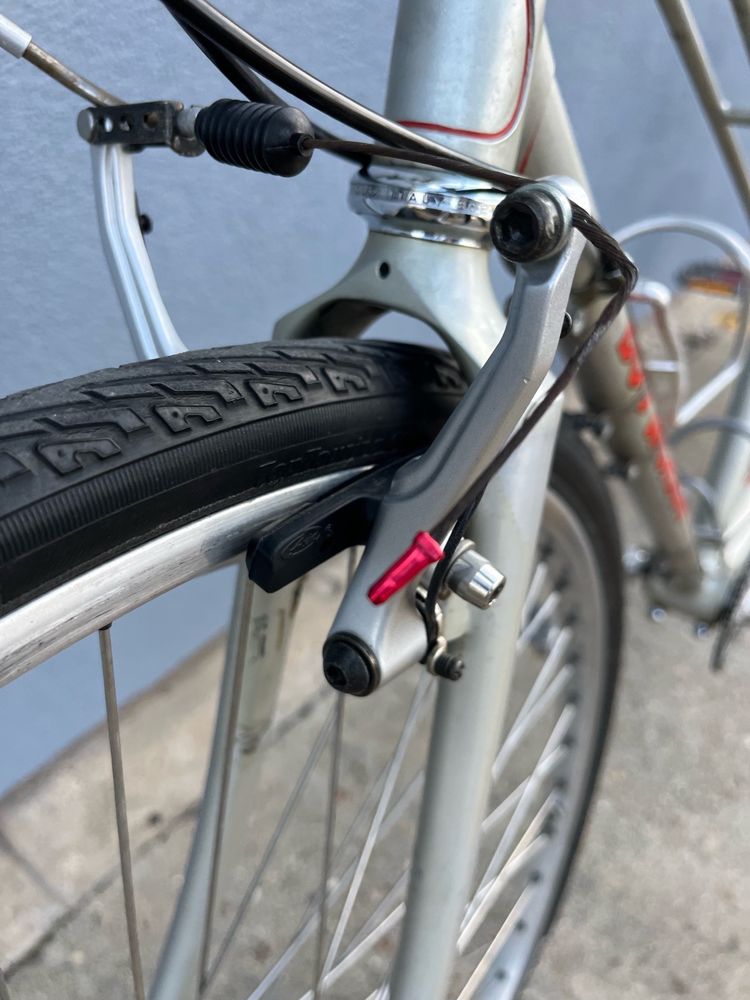 Tito’s Auto Detailing & Bicycle Repair