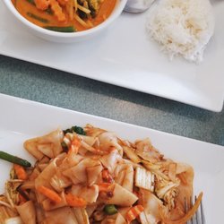My Thai Oc 56 Photos 77 Reviews 13727 Coastal Hwy Photo Of My Thai Oc Ocean City Md United States Veggie Drunken