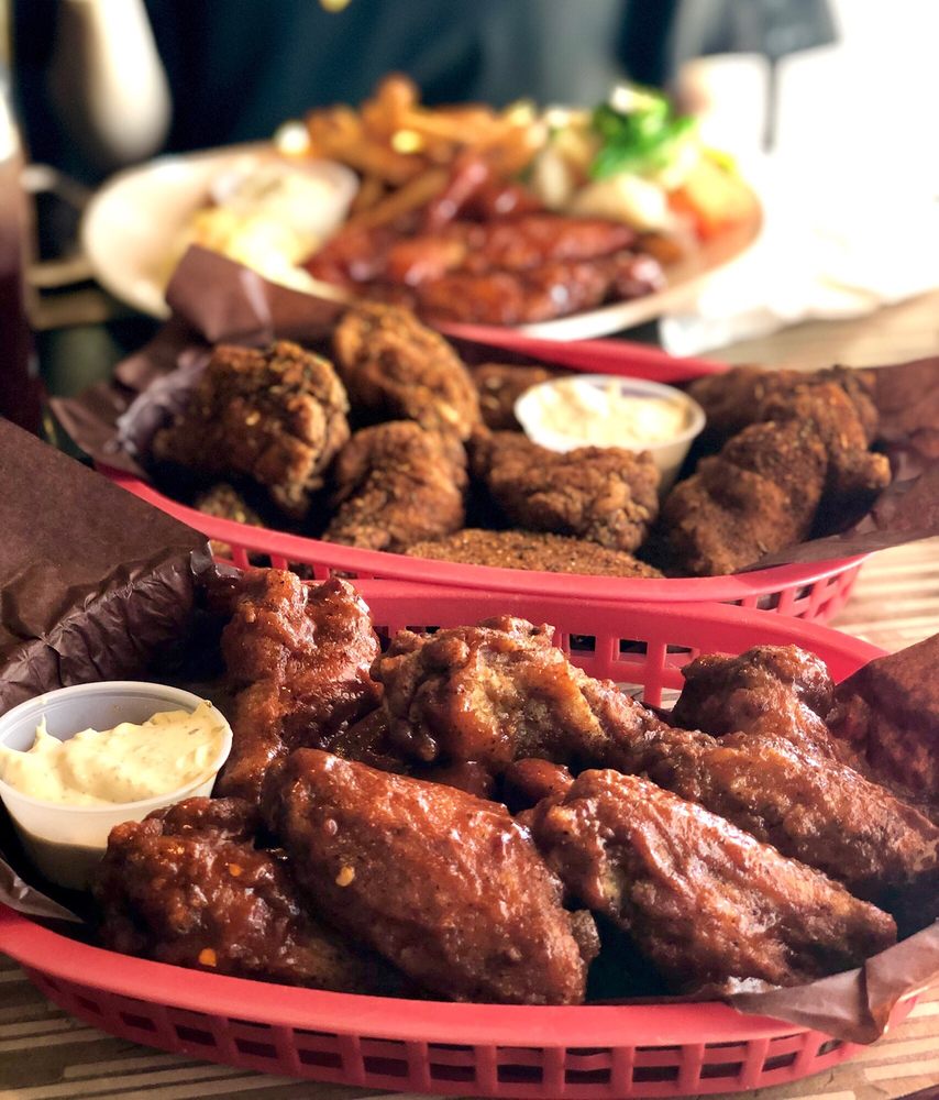 Sloppy Joe's Bar & Grill