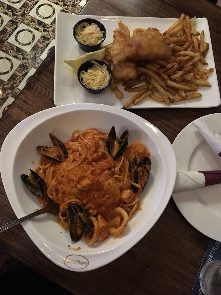 Lucky Clover Sports Pub
