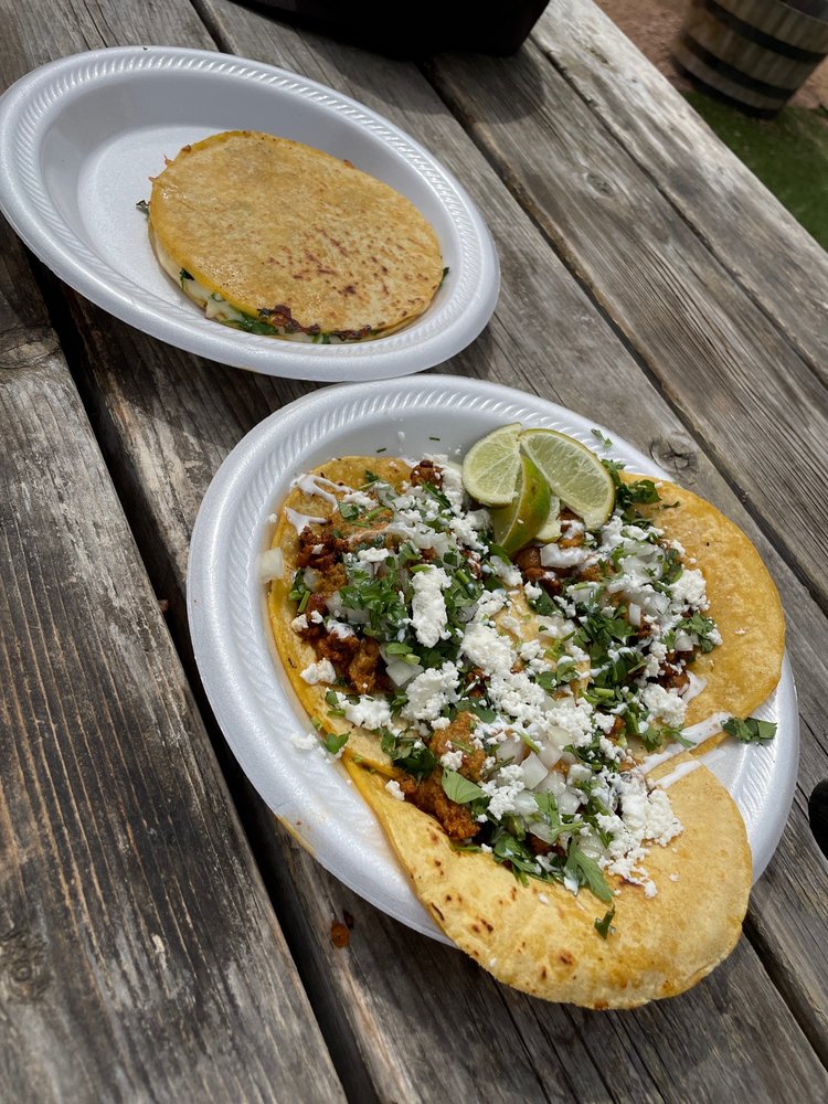 Reyna's Tacos Reyna's Tacos