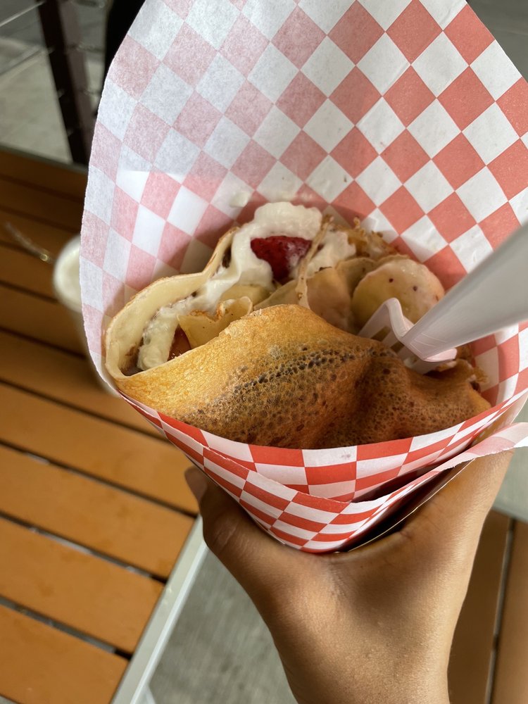 Hana Banana Crepes