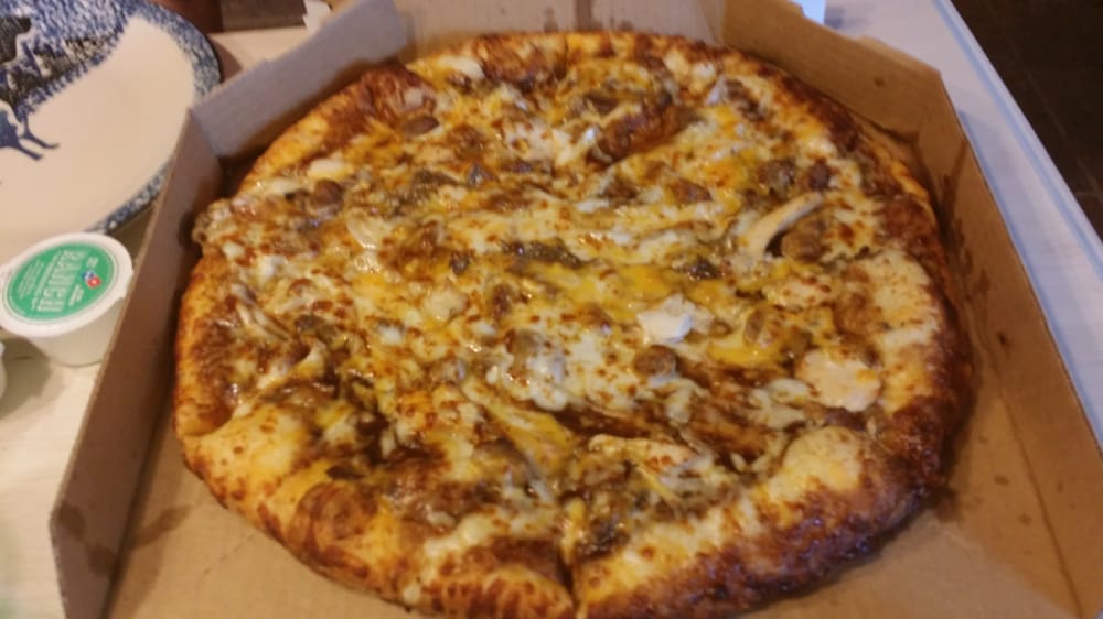 dominos bbq chicken pizza