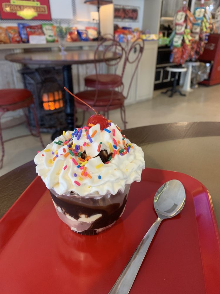Mike's Old Fashioned Soda Fountain