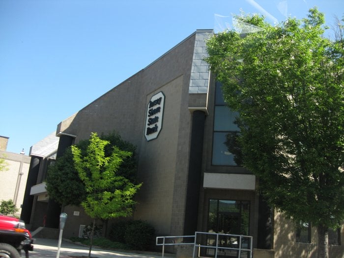 Jersey Shore State Bank Banks & Credit Unions 300 Market St