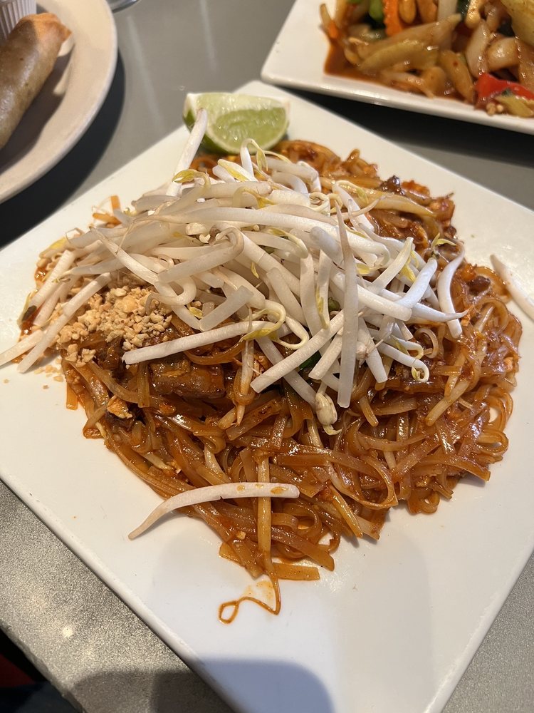 Thai Holic