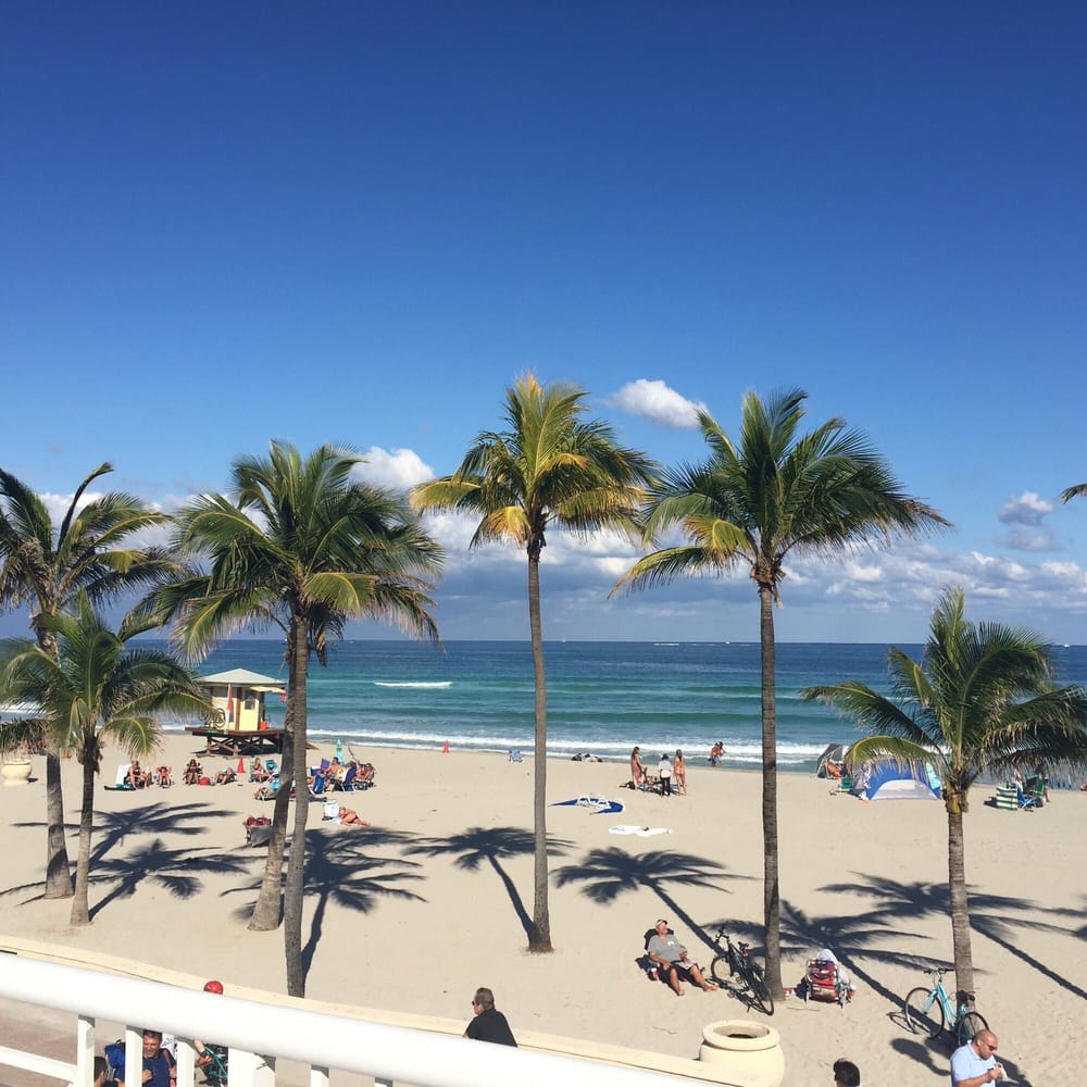 La Terrace OceanFront Motel Hotels 600 N Surf Rd, Hollywood, FL