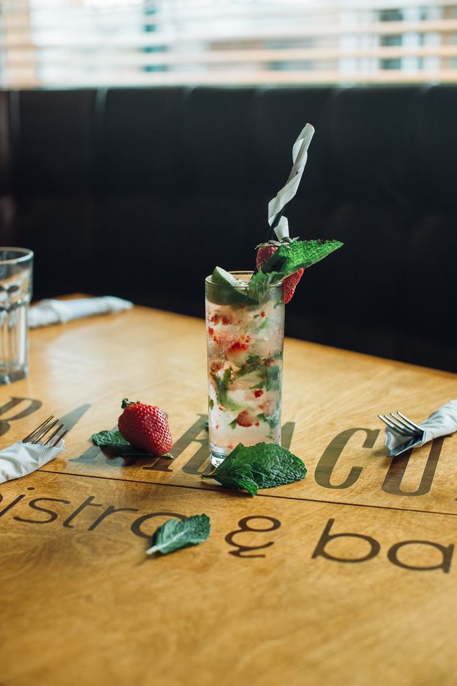 Barracuda Bistro & Bar